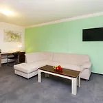 Hotel Arkáda 3*