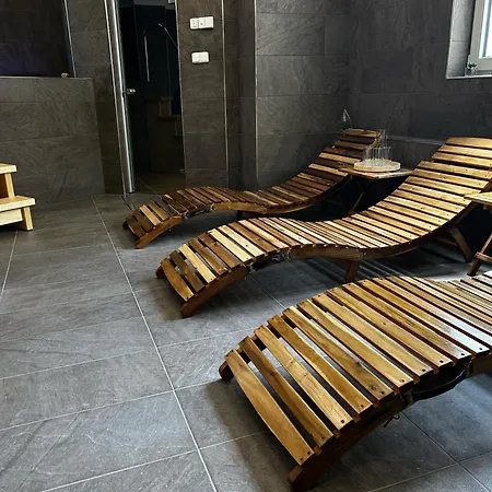Hotel Arkada 3*