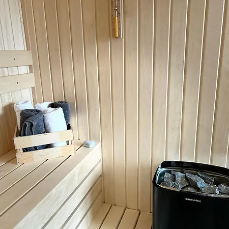 Arkada Hotel 3*