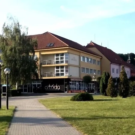 Arkáda Hotel 3*