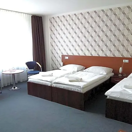 Arkáda 3*