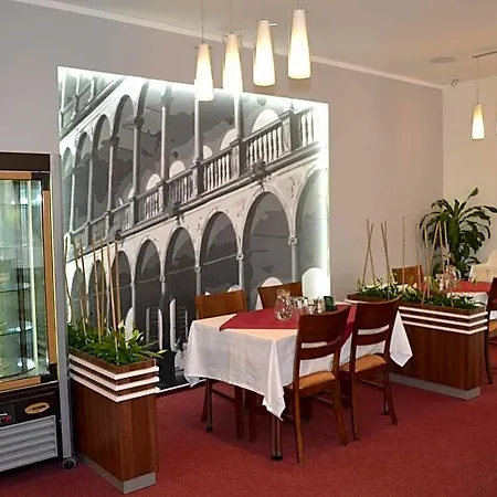 Hotel Arkáda