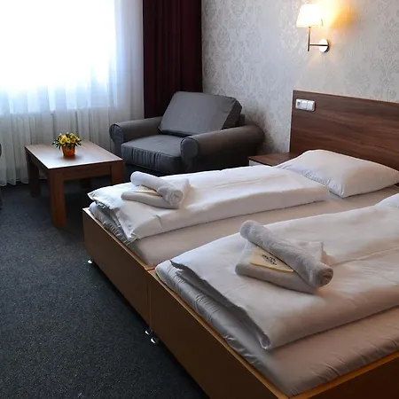 Hotel Arkáda 3*