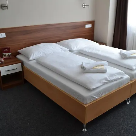 Arkáda Hotel 3*