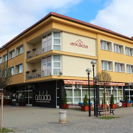 Arkada Hotel