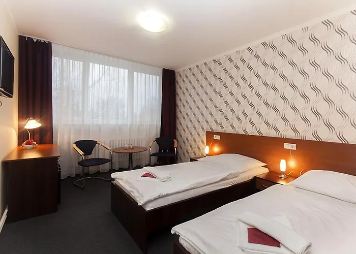 Arkada Hotel 3*