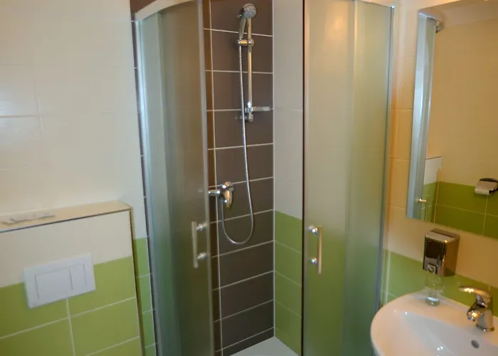 Arkada Hotel 3*