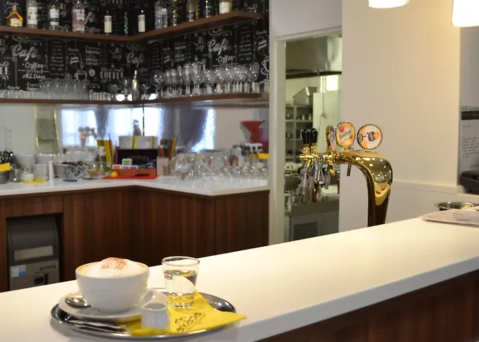 Hotel Arkada 3*