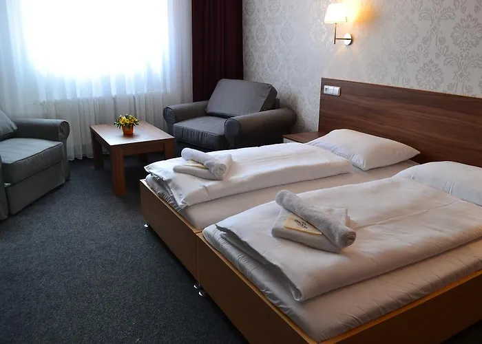 Hotel Arkada 3*