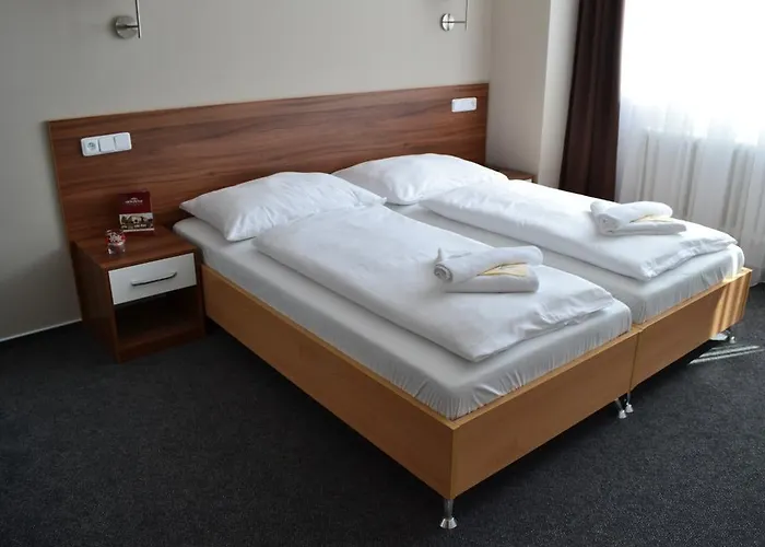 Arkada Hotel 3*